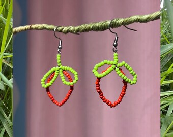 Beaded Strawberry Earrings: Handmade Red & Green Fruit Dangles