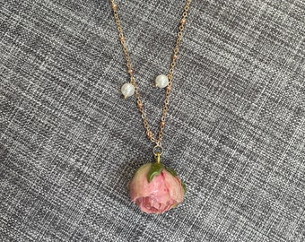 Handmade Rose Bud Necklace, Real Rose Necklace, Nature Inspired Jewelry, DIY Pendant Necklace, Unique Necklace, Flower Necklace