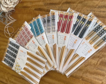 Bamboo Chopsticks, Set of 5 pairs Chopsticks, Chopsticks Set, Dining Table Set, Chopsticks Japan Vietnam China Kitchen, Dishwasher safe