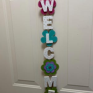 Flower Shape Welcome sign