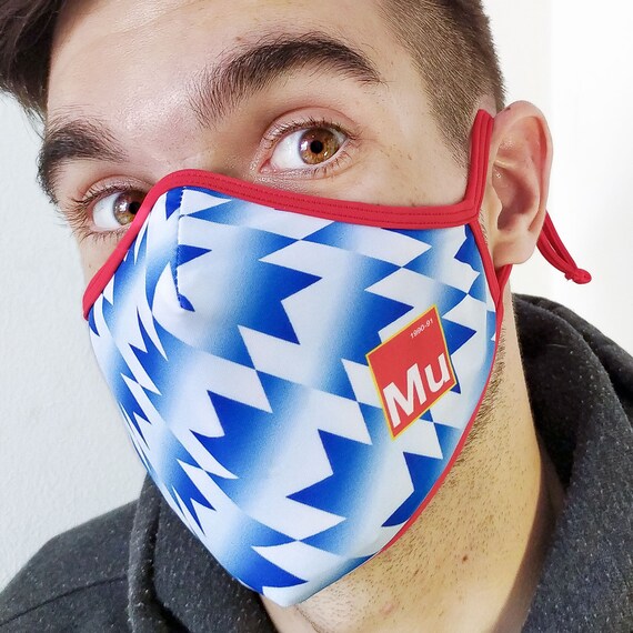 Man Utd Face Mask : Football Manchester United Face Mask ...