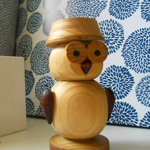 Vintage Wood Owl Salt Pepper Shaker! Eco Friendly OWL Figurine Whimsical Owl Cabin Decor Rustic Nordic Artisan-made Unique Owl Gift TheNUSEE