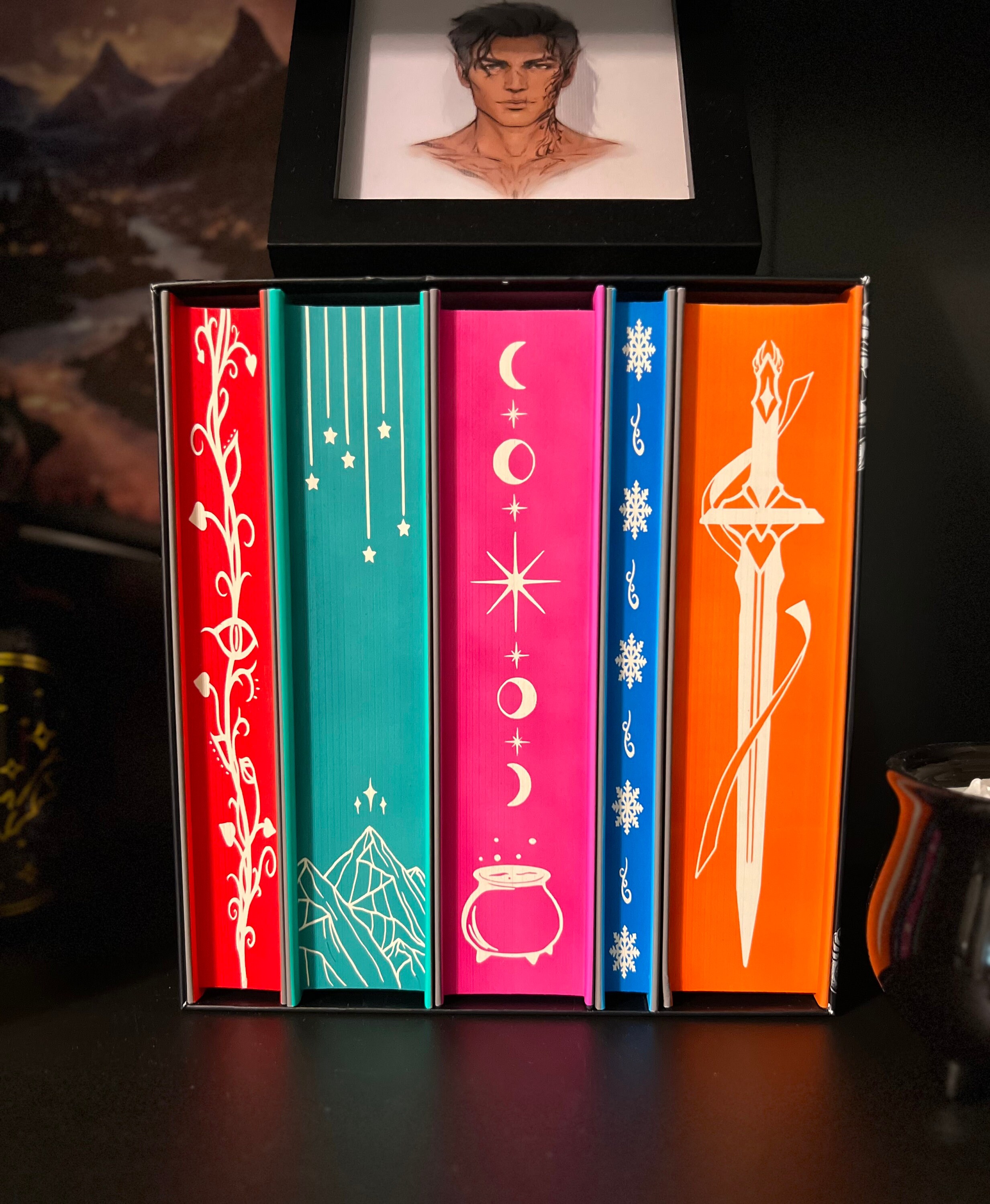ACOTAR Custom Sprayed Edges