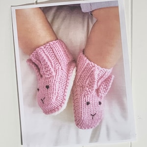 KNITTING PATTERN - Baby bunny rabbit bootees/ slippers size 0-6 months