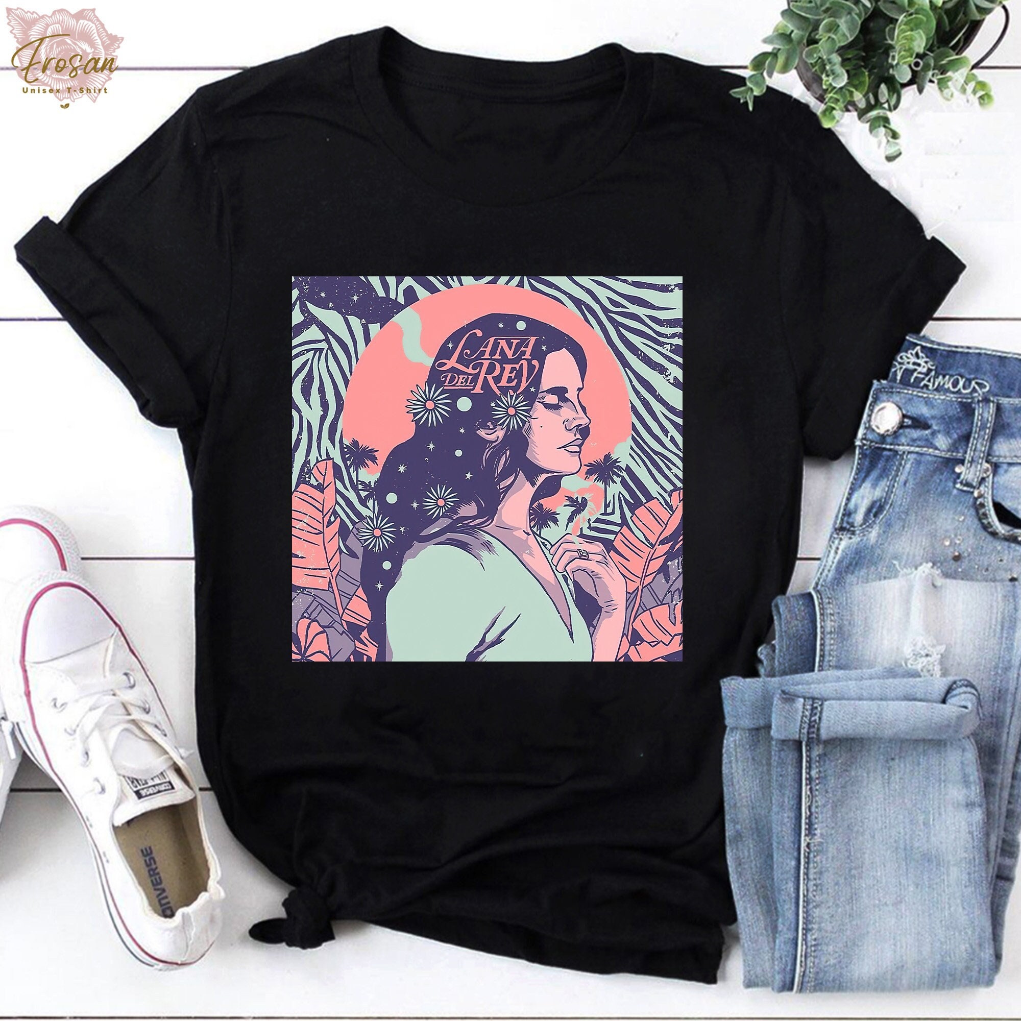 Discover Lana Del Rey T-Shirt, Lana Del Rey Fanart Shirt, Lana Del Rey 2023 T-Shirt