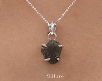Moldavite Pendant - 925 Sterling Silver Necklace - Minimalist Gemstone Pendant - Pendant Necklace - Women Jewellery - Wedding Gift