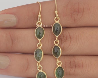 Pendientes de peridoto - Pendientes de plata de ley chapados en oro de 18 quilates - Pendientes de piedras preciosas - Pendientes bohemios - Joyería hippie - Regalo de cumpleaños para ella