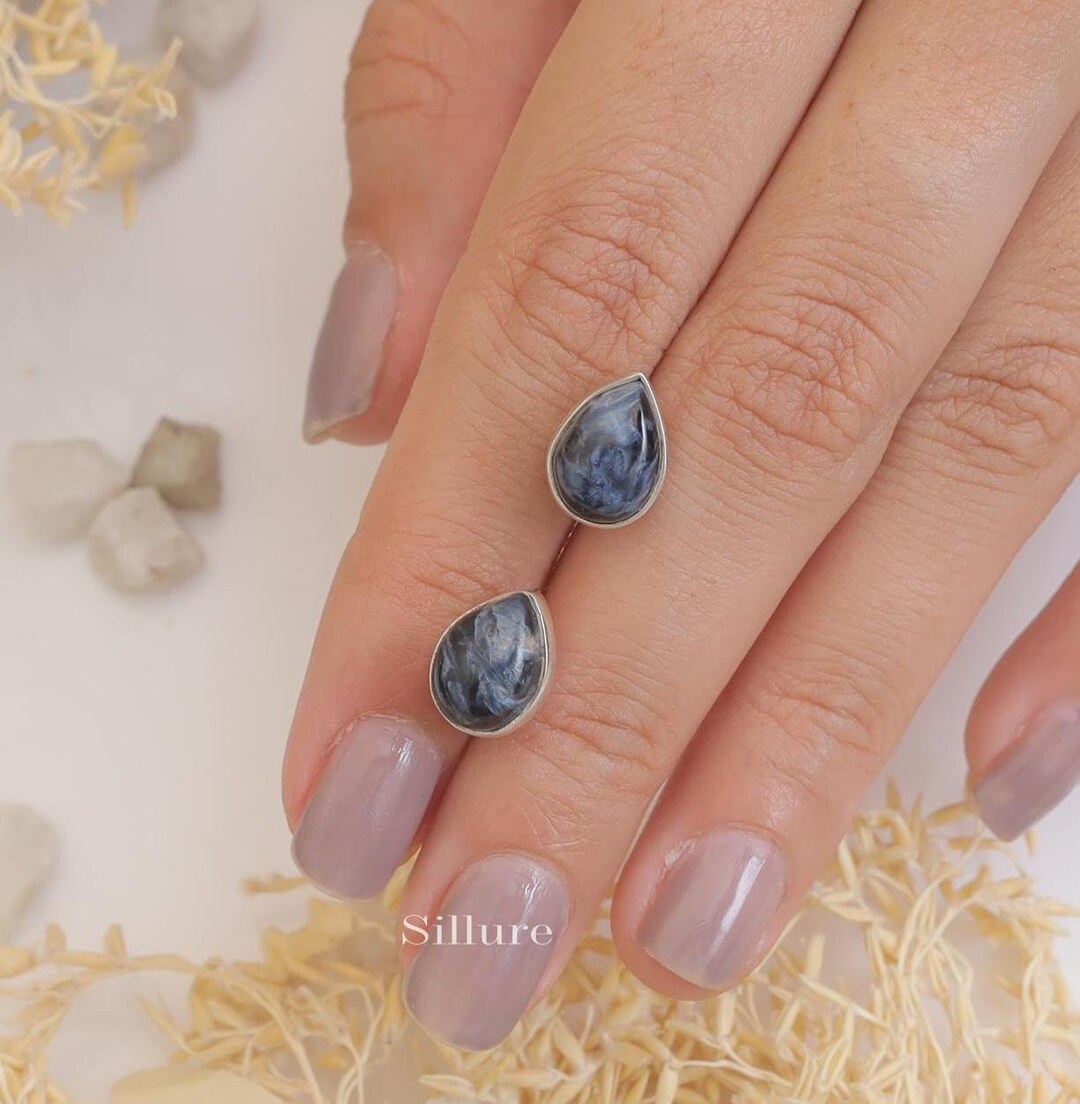 •PIETERSITE• silver prong set stud earrings