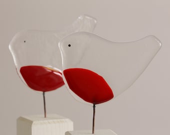 Pettirosso in vetro fuso / Pettirosso in piedi / Amante degli uccelli / Natura / Supporto in legno / Quando appare un pettirosso, i propri cari sono vicini