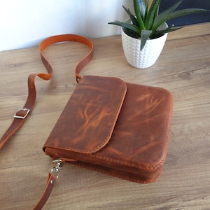 Leather Messenger Bag PDF Pattern | Man Messenger Bag | Woman Messenger Bag | Shoulder Messenger Bag | Bag Pattern Pdf | With Video Tutorial image 2