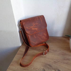 Leather Messenger Bag PDF Pattern | Man Messenger Bag | Woman Messenger Bag | Shoulder Messenger Bag | Bag Pattern Pdf | With Video Tutorial image 7