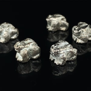 MF 1 - 5 Genuine Muonionalusta Meteorite Carved Frog Bead / Carved Animal   + Video