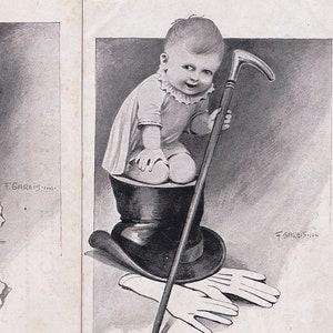 Paire de cartes postales anciennes : Enfants avec fourrure de renard/chapeau haut de forme par F. Gareis jr.