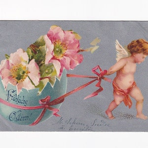 Angelo con uovo di Pasqua e fiori, antica cartolina tedesca con sfondo argento, 1904