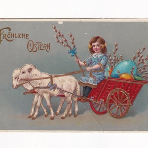 Ragazza su un carro trainato da pecore con uova, cartolina tedesca antica e lucida con stampa calcografica in oro, 1912