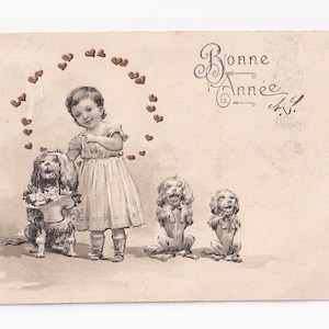 Kind mit Männchen machenden Hunden, antike deutsche Postkarte, vor 1905 versendet