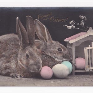 Conigli con uova di Pasqua, antica cartolina tedesca, spedita nel 1912