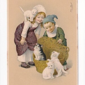 Kinder mit vier Katzen, antike deutsche Postkarte, 1918 versendet