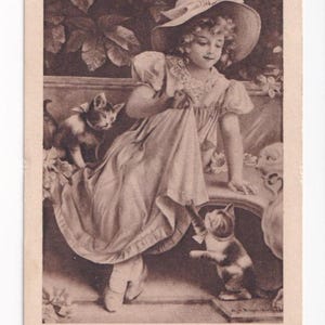 Arno von Riesen: Ragazza che gioca con due gatti, cartolina antica, spedita nel 1916