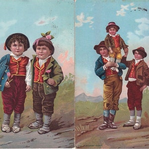 Antikes Postkartenpaar: Jungen in Tracht