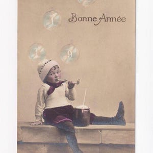 Seifenblasen machender Junge, antike deutsche Postkarte, 1912 versendet