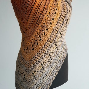 Crochet shawl pattern, crochet pattern, shawl pattern, digital pattern, charted pattern, crochet chart, triangle shawl, Defiti Shawl image 10