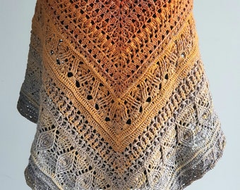 Crochet shawl pattern, crochet pattern, shawl pattern, digital pattern, charted pattern, crochet chart, triangle shawl, Defiti Shawl