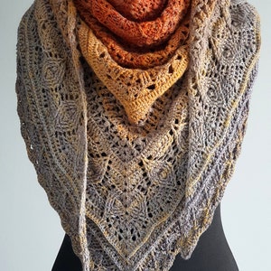 Crochet shawl pattern, crochet pattern, shawl pattern, digital pattern, charted pattern, crochet chart, triangle shawl, Defiti Shawl image 8