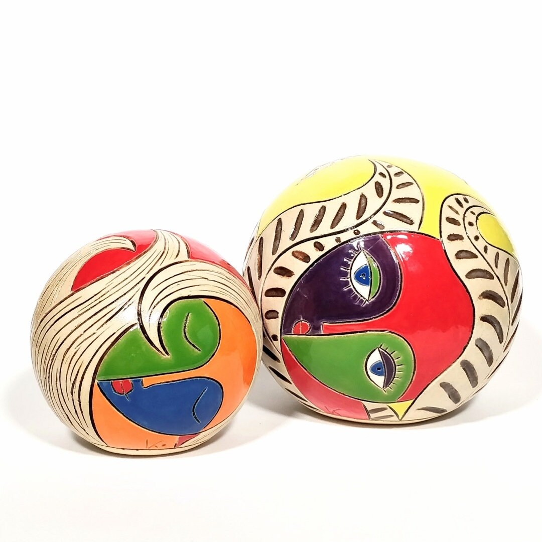 Ceramic ball (stoneware)