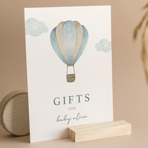 Personalisierte Baby-Dusche-Geschenk-Zeichen | Heißluftballon-Babyparty | Auf auf und davon | Blau | Baby Junge | Duschspiele | Geschenke-Tisch | UA103