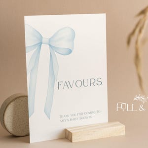 Personalisierte Baby Shower Favors Zeichen | Blaue Bögen | Baby Junge | Kokette | Geschlechtsneutral | Babyparty Spiele | Oh Baby | Streublümchen | BOW103