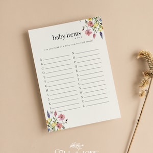Baby Items de A à Z Cartes de jeu pour baby shower | Qui connaît le mieux maman | Bébé en fleurs | Fleurs sauvages | Neutre | Fleurs | Saupoudrer | BB101