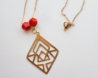 Gold plated geometric pendant necklace