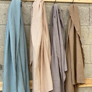 Muslin large Sheet, large muslin blanket, medium thin, 100% cotton double layer muslin gauze. Large bath sheet