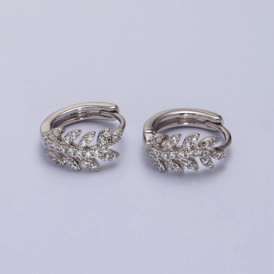 GOLD LAUREL HOOP - CUBIC ZIRCONIA