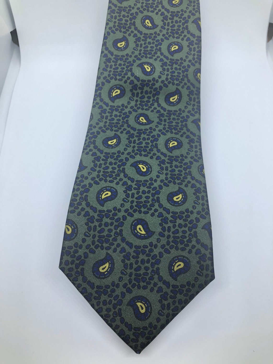 Silk Tie Green Paisley Macclesfield Silk Necktie Gift for Him | Etsy