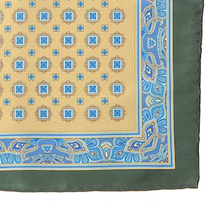 Olive Onu Motif IMS 33cm Pocket Square