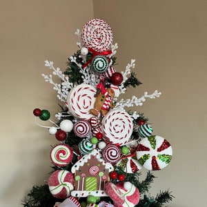 Sweet Gingerbread Tree Topper, Christmas Tree Topper