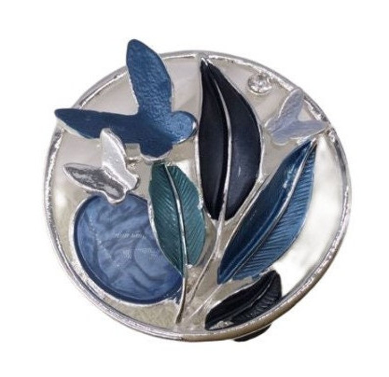 Magnetic Brooch in the gorgeous 'Butterflies on Leaves' design 5 Colours to choose from So Feminine, For Weddings, or for any occasion.. Blues