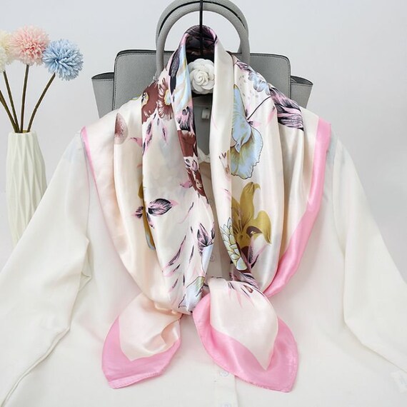 Effortless Elegance Floral Print Satin Neck Scarf in Cream