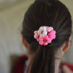 Crocheted Flower Hair Tie /ponytail Holder/ Hair Accessories / - Etsy