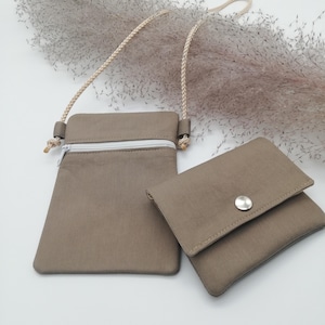 Geldbörse Brustbeutel Portemonnaie mit Namen uni beige personalisiert aus Baumwolle genäht kleiner Geldbeutel
