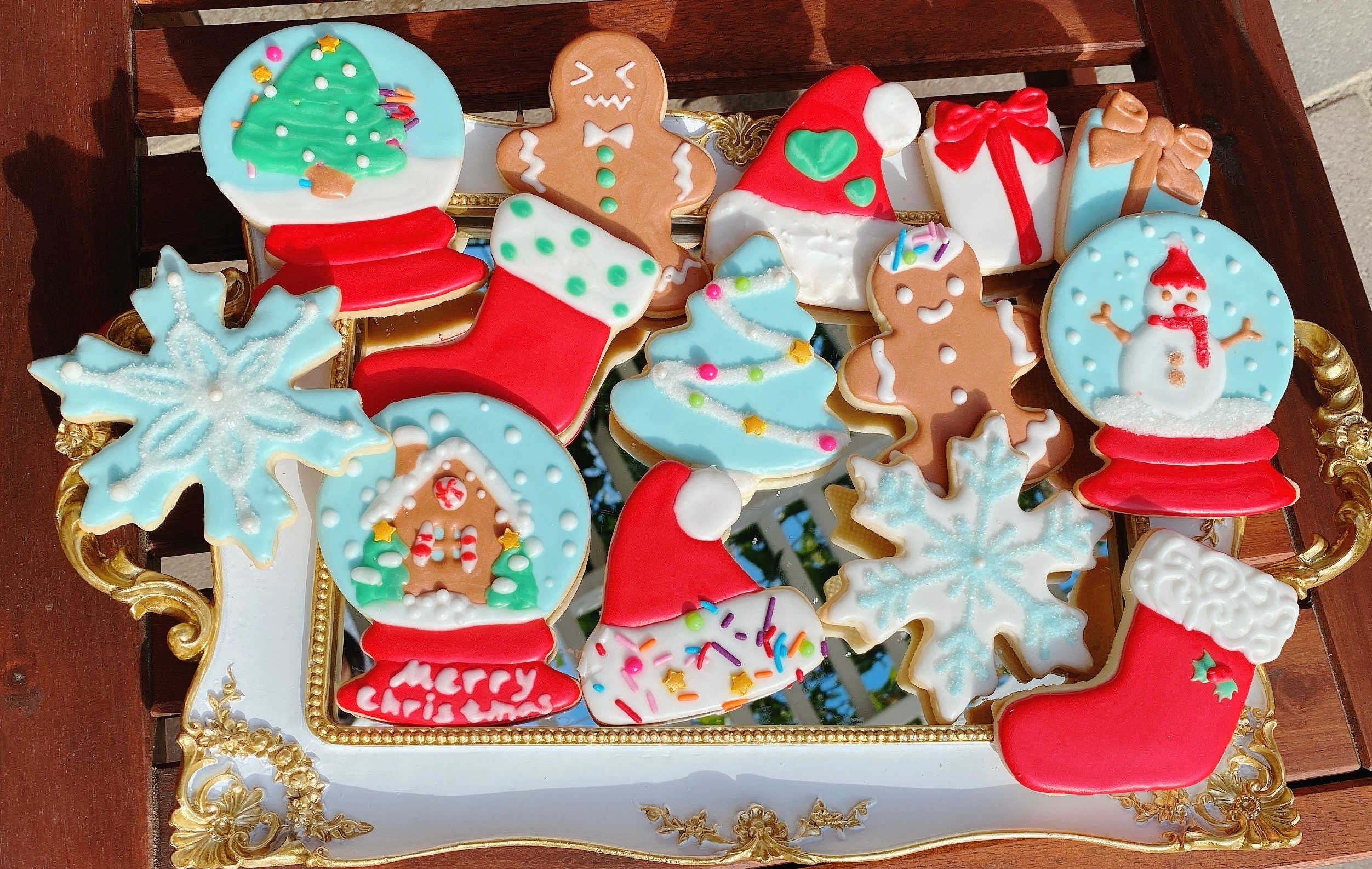 Christmas DIY Cookie kit/ Cookie decorating kit/ 21 cookies/  Etsy