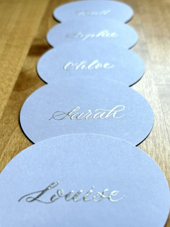 White circle place cards, handwritten calligraphy, flat card, wedding place setting, smooth silk 350gsm card, choice of ink, guest namecard