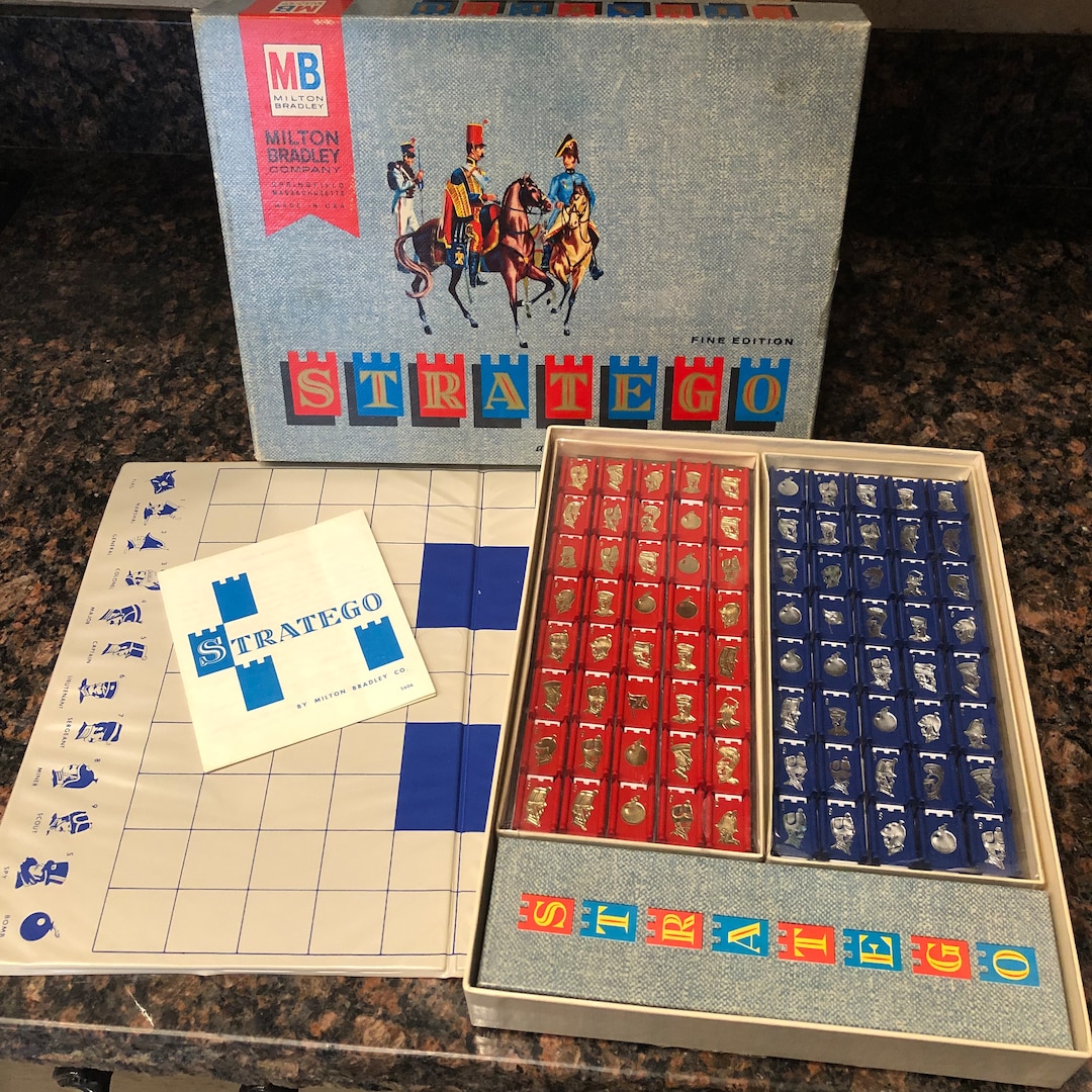 Vintage 1961 Stratego Vinyl Board Game With Pieces Milton Etsy