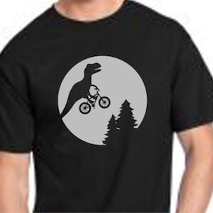 T-Rex SVG ET SVG Télécharger le fichier de décalcomanies pour Cricut et autres machines de découpe de vinyle T-shirt ou décalcomanies de fenêtre