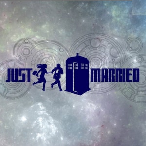Just Married Dr Who Tardis SVG clipart Download cut with Sillhouette or Cricut Vinyl Cutter