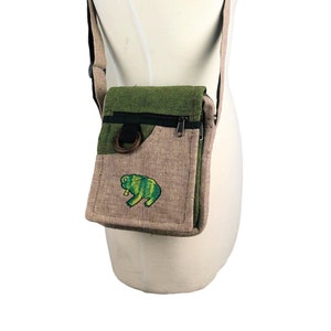 Lindo FROG Unisex hombro cross body bolso de cámara / Comercio Justo + Hecho a mano / Rectángulo / Ajuste cómodo / Correa AJUSTABLE / Velcro + Cremalleras