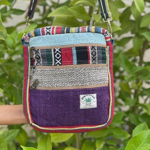 Mini sac en chanvre de l'Himalaya, 5 pochettes, sac en PP, sac de voyage, sac à main mignon, sac à bandoulière bohème hippie, sac à bandoulière fait main, gif de Noël