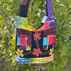 Colorful Flower Patchwork Boho Vegan Shoulder Bag Fair Trade Handmade Multi-Purpose Womens Cross Body Bag Shopping Bag Beach Festival Purse